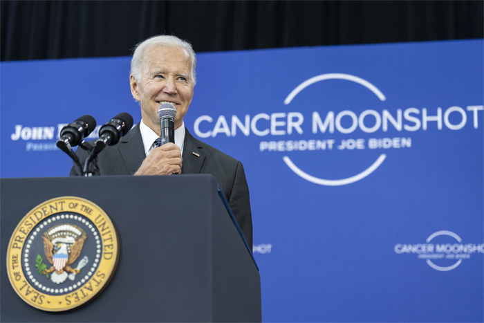 JOE BIDEN / CANCER MOONSHOT