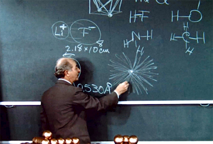 LINUS PAULING